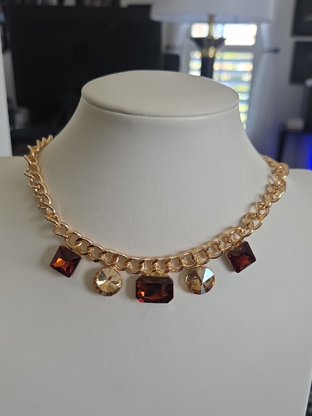 Paparazzi Majority Moonstruck Brown Necklace NWT